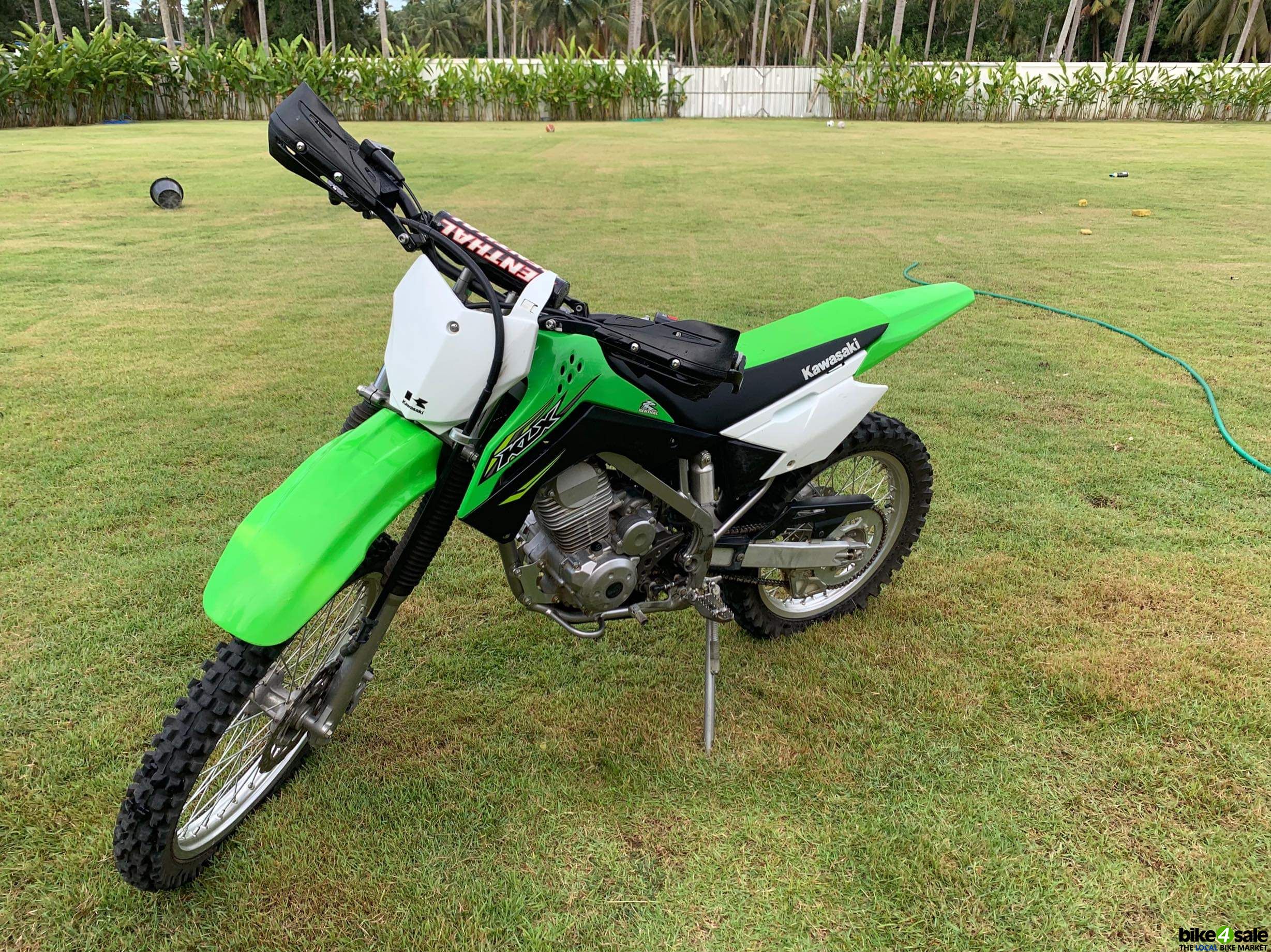 Kawasaki KLX 